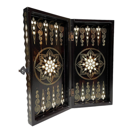 Sedef Kakmalı Deluxe Tavla Seti – Gerçek Sedef İşlemeli Ahşap Tavla 35 cm